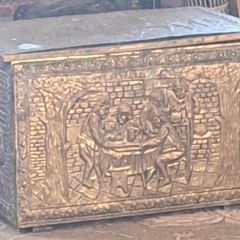 Vintage log box