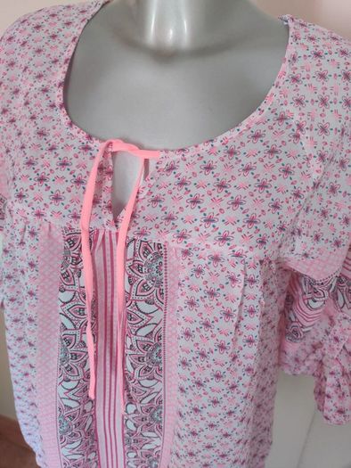 Brand New Rainbow pink  floral blouse size UK12 EU40 Postage included