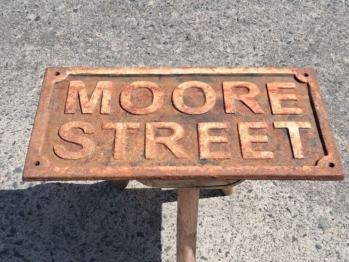 Georgian Cast Iron Moore Street Sign(5.6kgs)