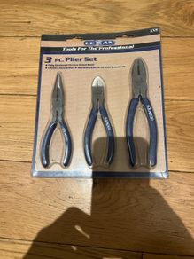 pliers set