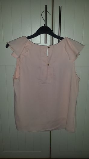River Island