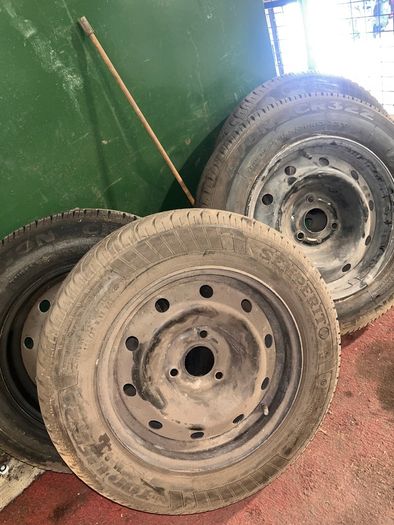 Unique rare 3 lug wheels