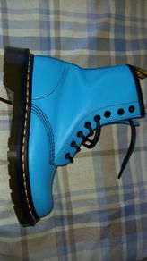 Dr. Martens - Aqua Blue - Leather