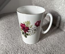 fine bone china Royal Grafton cup