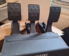 Fanatec CSL Elite V2 Pedals