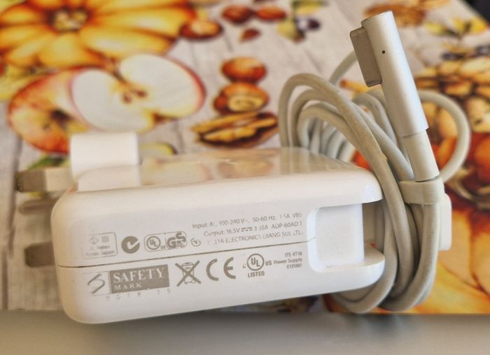 MacBook Pro (13-inch, Late 2012) - Used