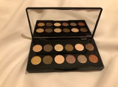 Sleek mini brown eyeshadow palette