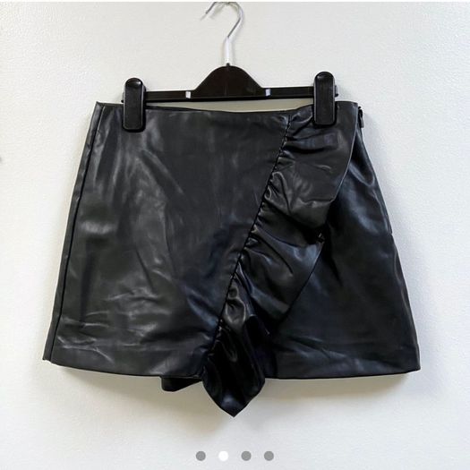 Zara faux leather mini skirt