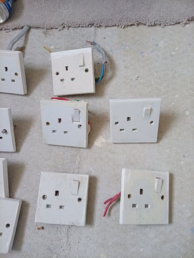 sockets switch lot  electrical