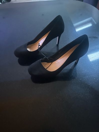 black high heels