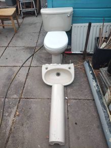 Free Sink and toilet