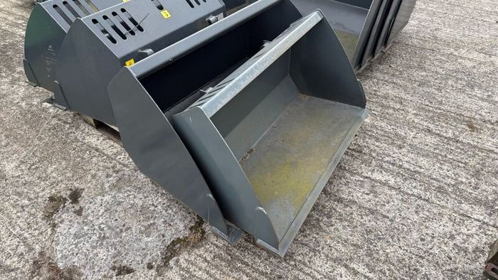 Avant General Bucket, 1050mm, 240L - Unused