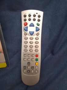 tv remote (universal)