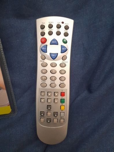 tv remote (universal)