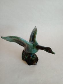 Vintage Canadian Blue Mountain Pottery Goose