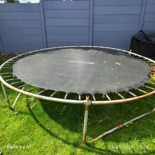 trampoline