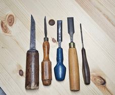 5 chisels, incl. Sorby, Henry Taylor