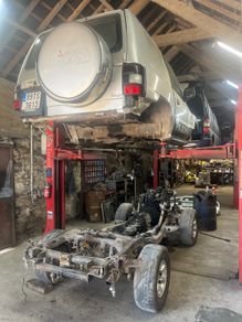Pajero mk2 breaking