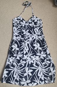 Ladies dress