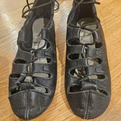 Irish dancing shoes 13.5