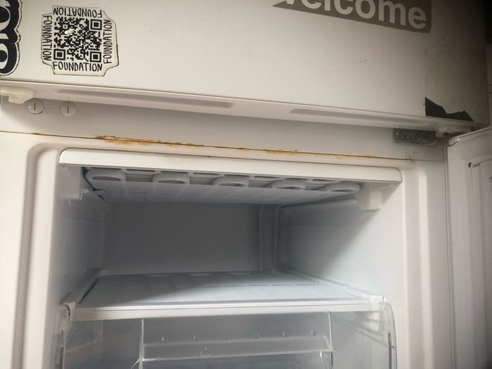 Logik fridge freezer