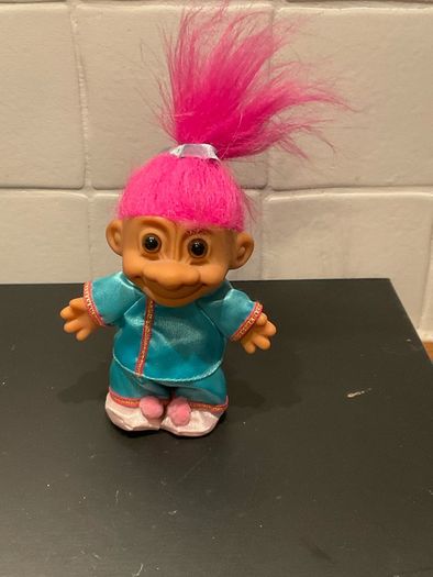 Authentic Vintage 90's Russ Troll doll "around the world " China