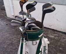 golf clubs fir sake with bag
