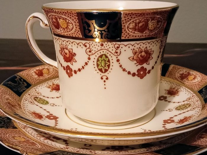 Vintage Colclough China Imari Style Tea Set. Bone China.Made in Longton, England.