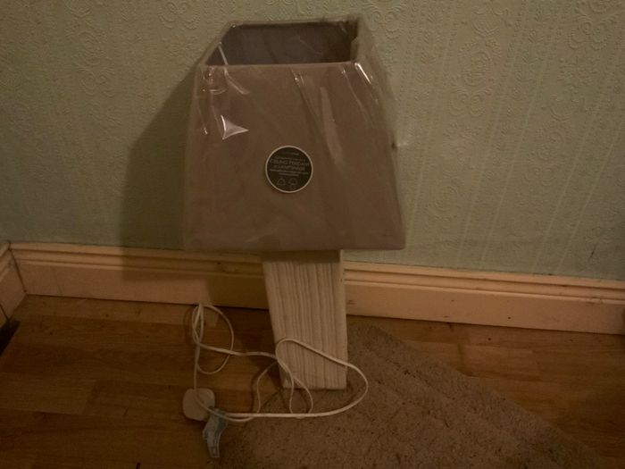 Table lamp.
