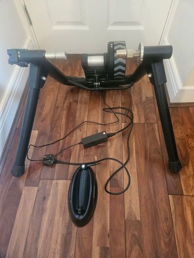 Wahoo Kickr Snap Bike Trainer