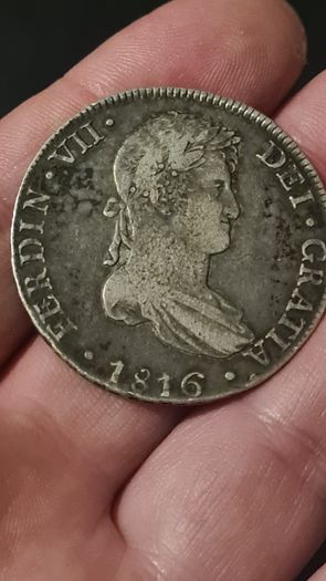 Hispanic colonial 8reals,  Peru