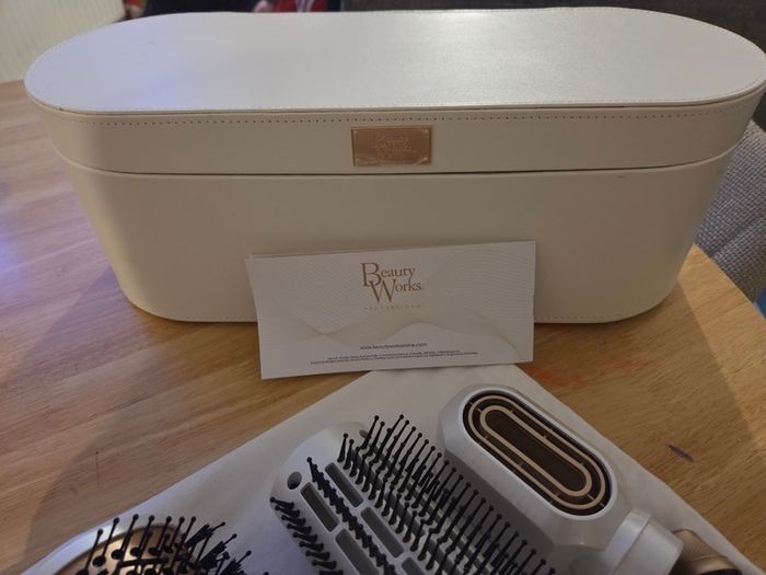 Beauty works AERIS multi-styler