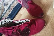 Girls shoes
