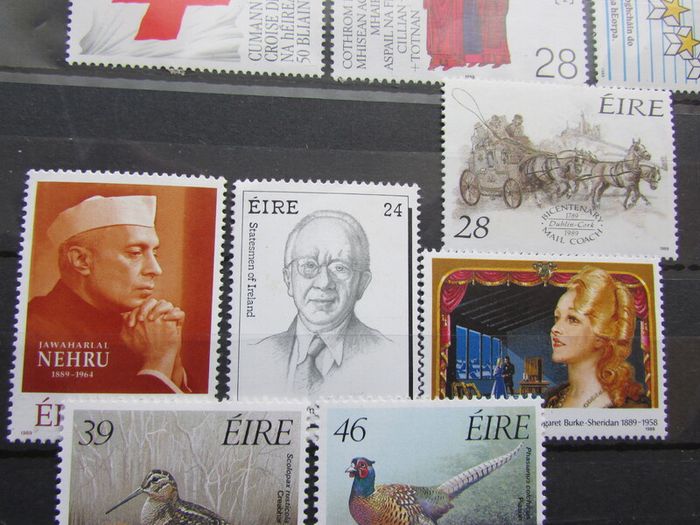 Ireland 1989 Complete Stamp year Issue.29 stamps,all Mint Never Hinged.