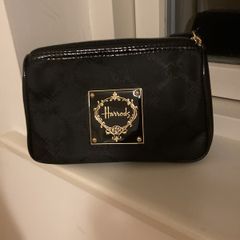 Harrods Make up bag - black with patent trim and gold hardware