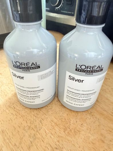 Loreal silver shampoo (2 bottles)