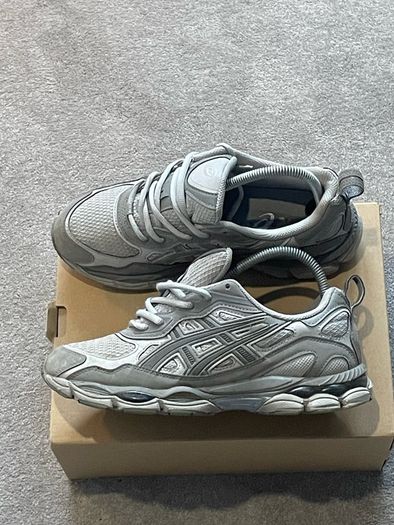 ASIC gel nyc grey