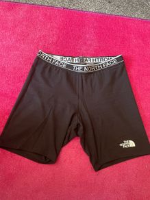 North face shorts size large