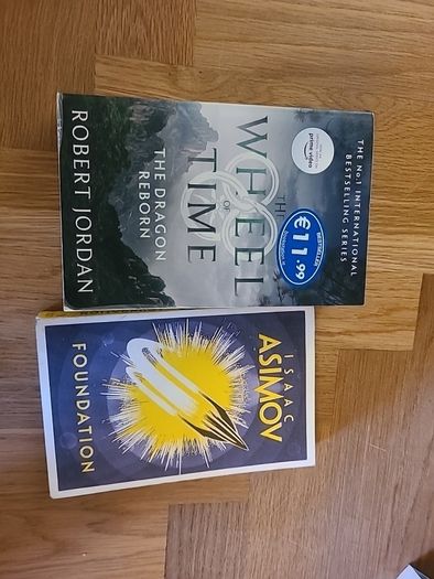 Fantasy / sci-fi books