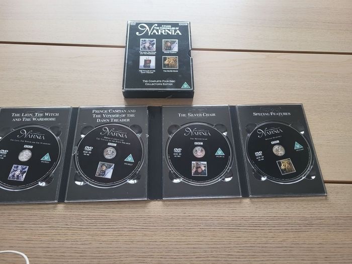 Hronicles Of Narnia 4 Disc Collection Dvd For Sale in Walsh Island ...