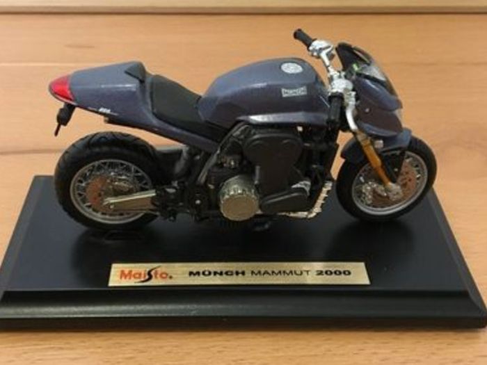 Burago munch mammut toy motorcycle