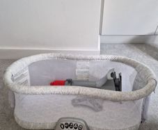 Halo Swivel Bassinet