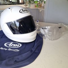 Arai profile-V Helmet