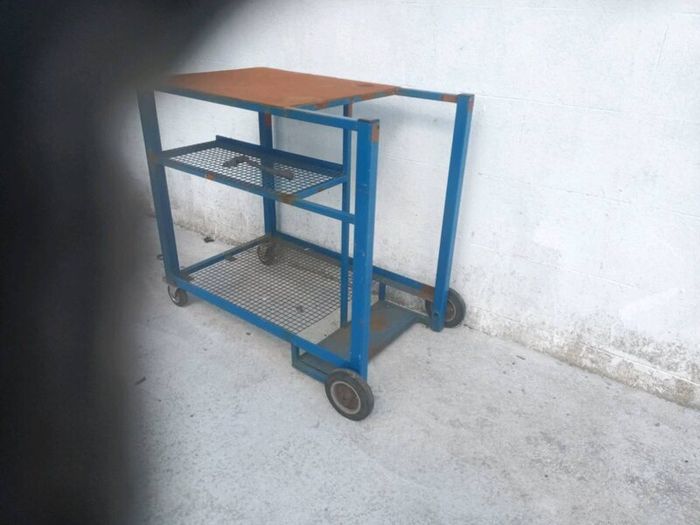 Welding table