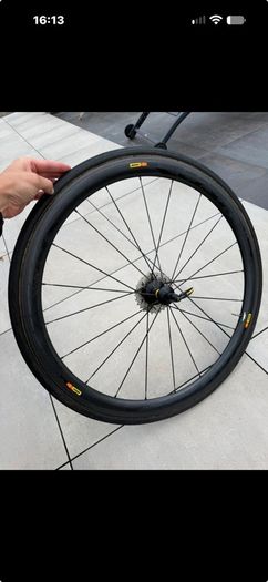 carbon wheel Mavic Cosmic 40 rear wheel