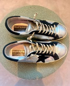 Beautiful Golden Goose Superstar Trainers