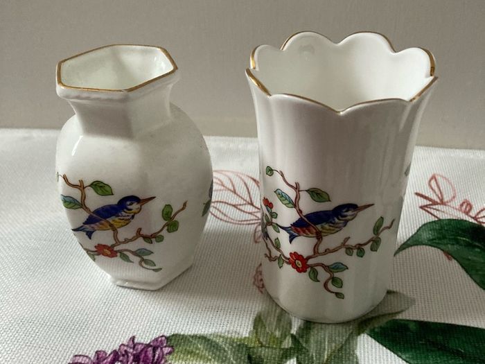 Vintage Aynsley Pembroke