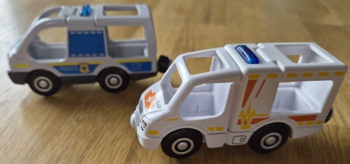 toy cars X 2