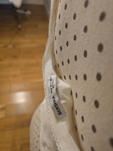 Berska ladies white top medium