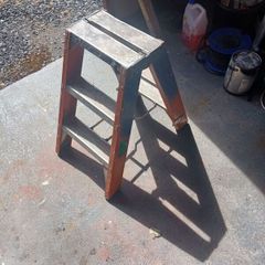Step Ladder